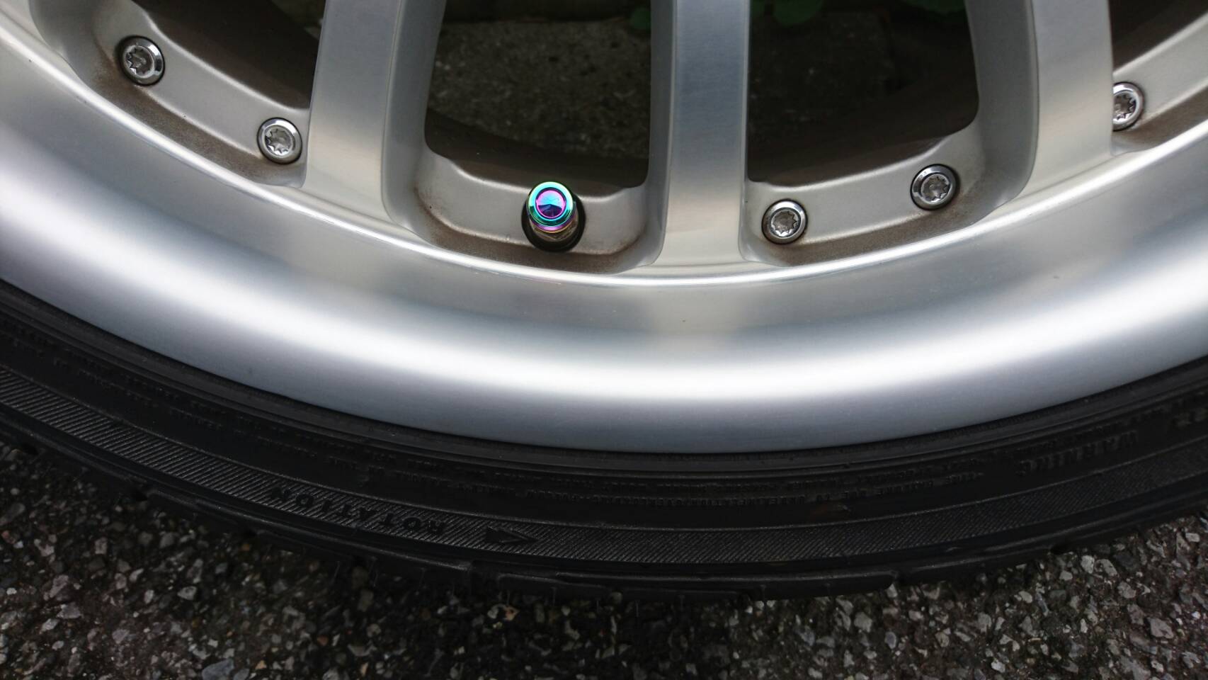 カールソンのホイールリペア 施工後