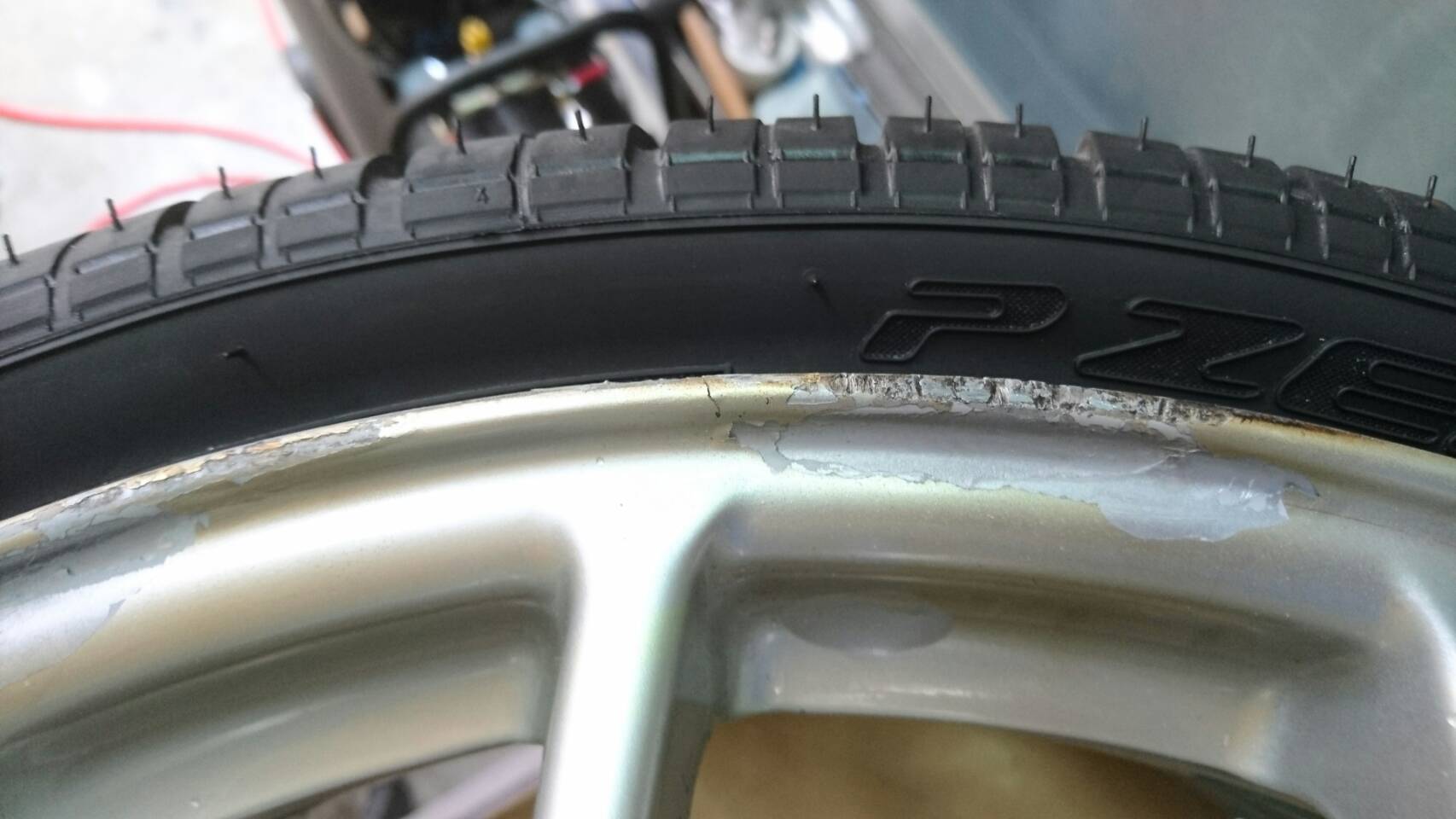 フェラーリホイールリペア 施工前
