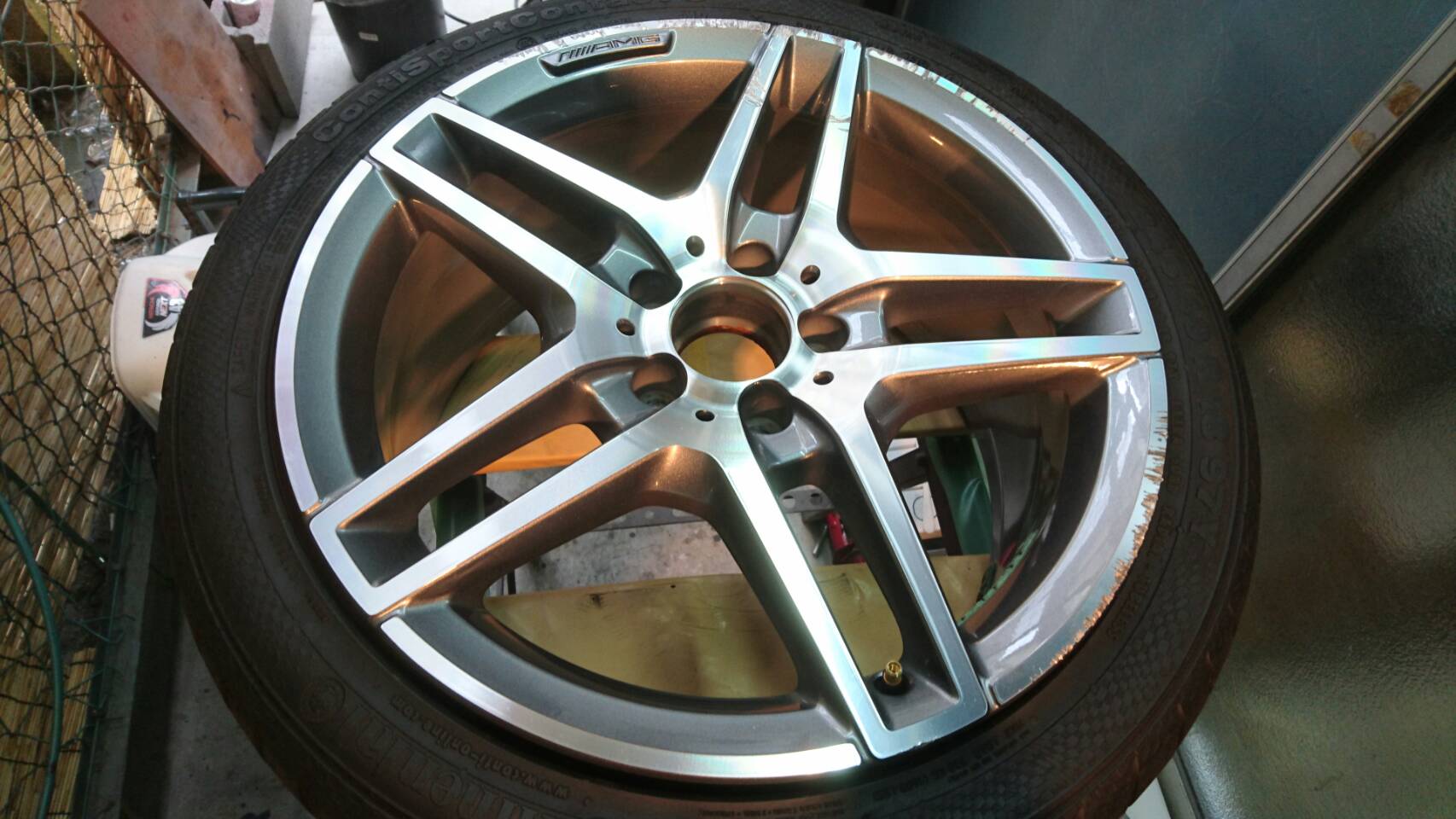 AMGホイールリペア 施工前