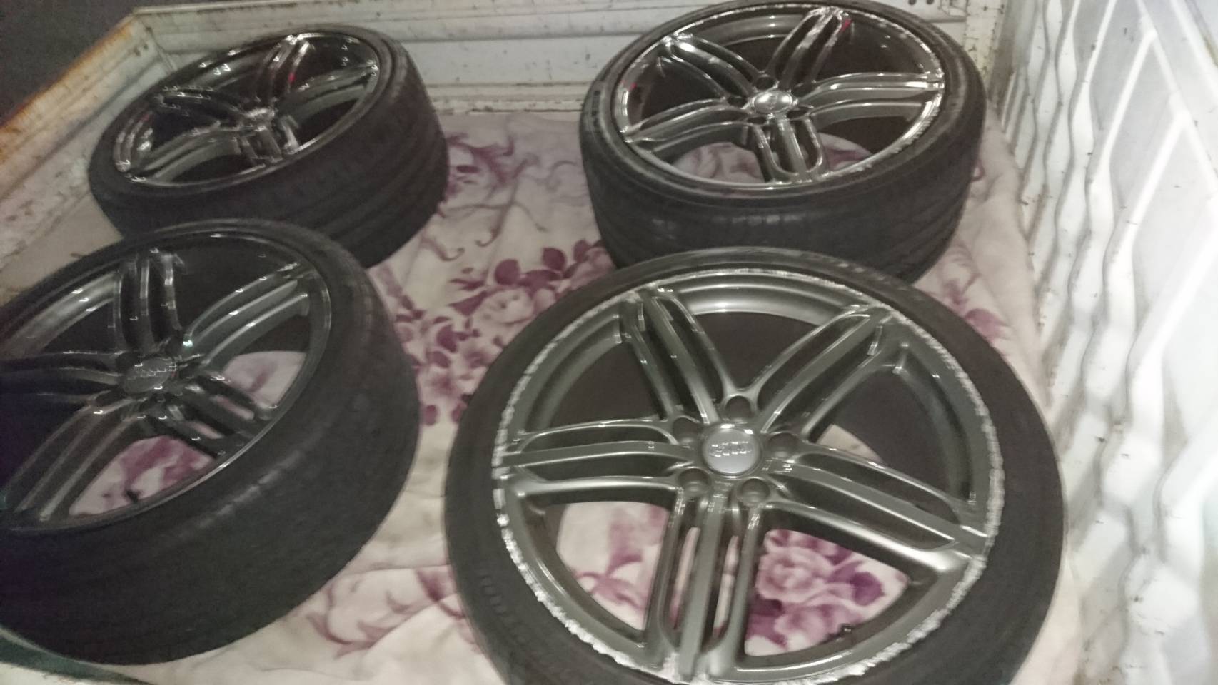 アウディTT ホイールリペア 施工前