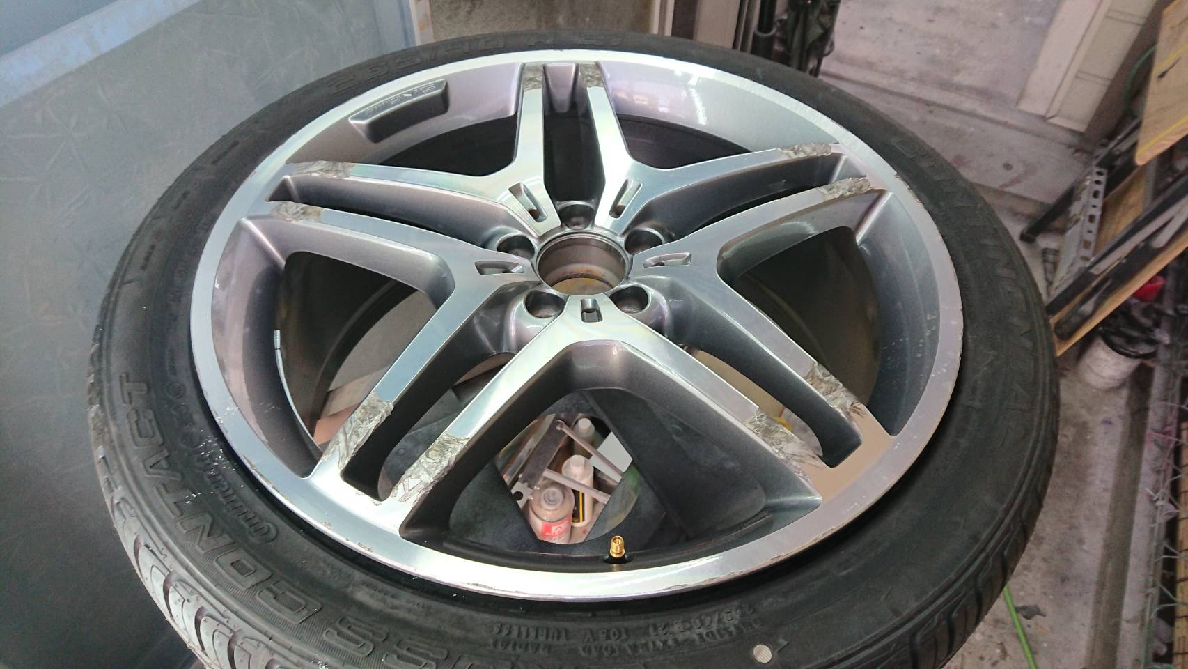 AMGホイールリペア 施工前