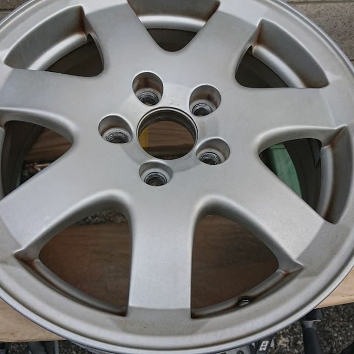 ボルボ 純正ホイール 施工前
