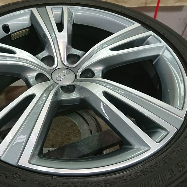 アウディ ホイールリペア 施工後