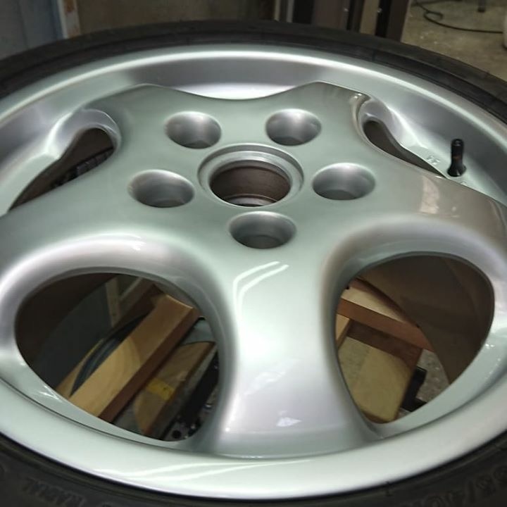 ポルシェ ホイール2本 施工後
