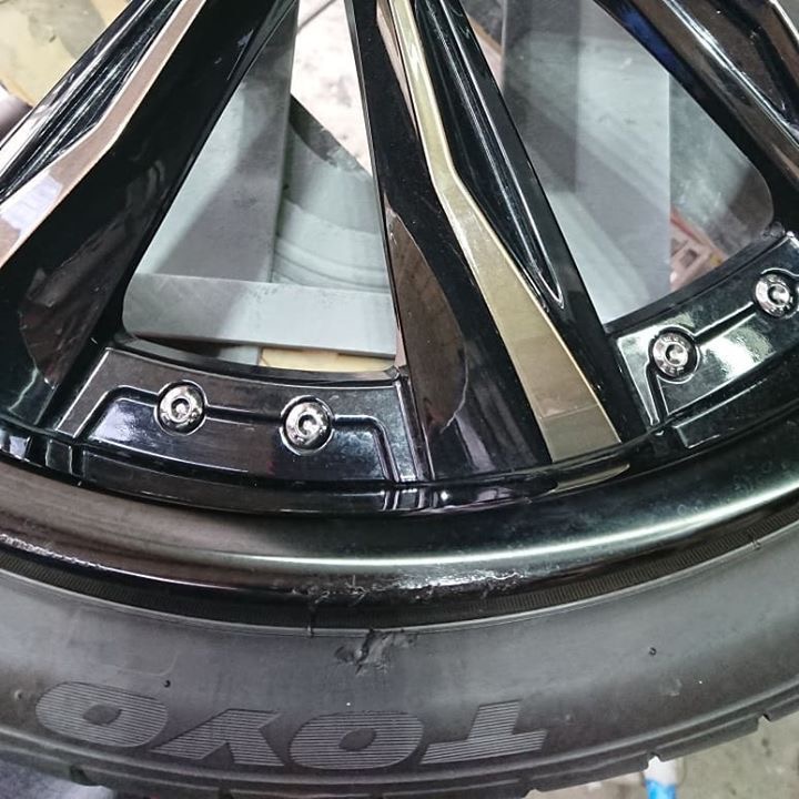 クレンツェ 21インチホイール 施工前
