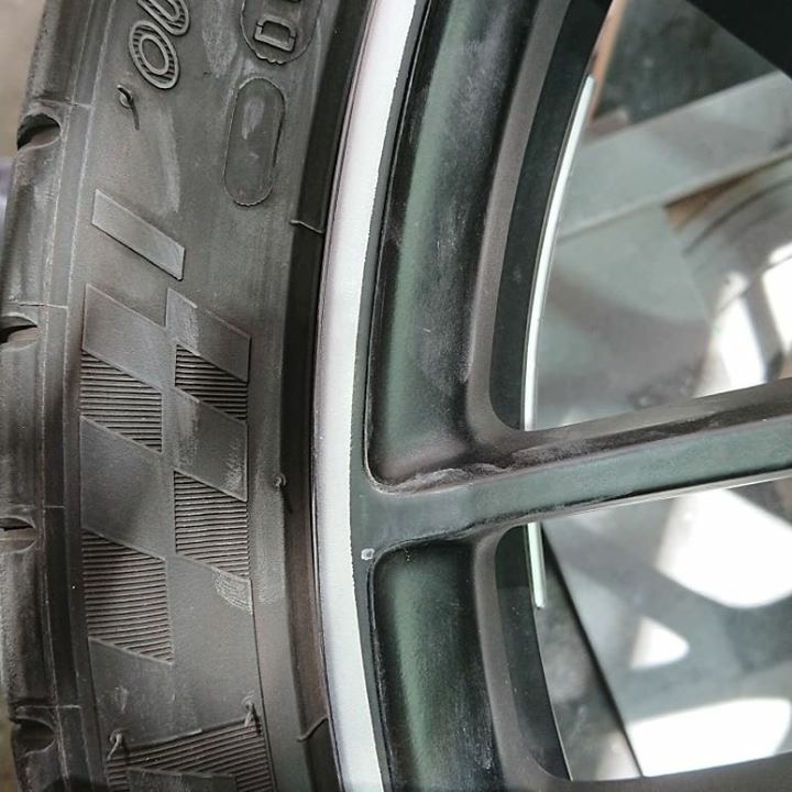AMGホイール マットブラック 施工前