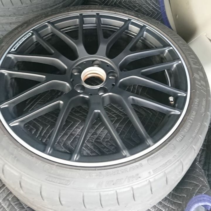 AMGホイール マットブラック 施工後