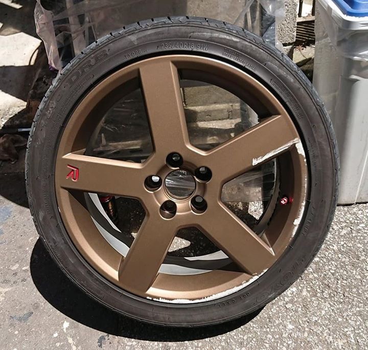 ボルボV70 ホイールリペア 施工前