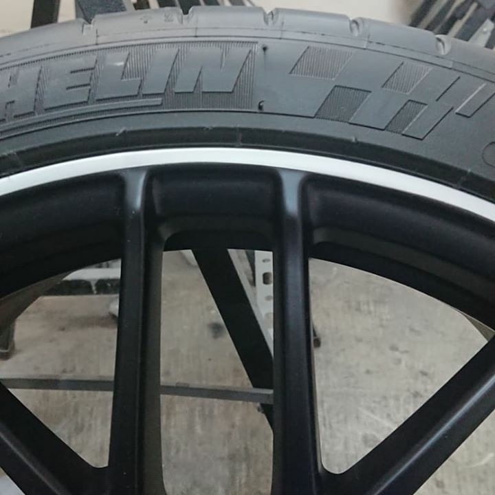 AMG マットブラックホイール 施工後