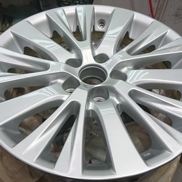 トヨタ純正ホイール 溶接&整形 施工後