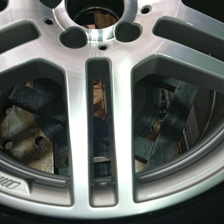 AMGダイヤモンドカットホイール4本リペア 施工後