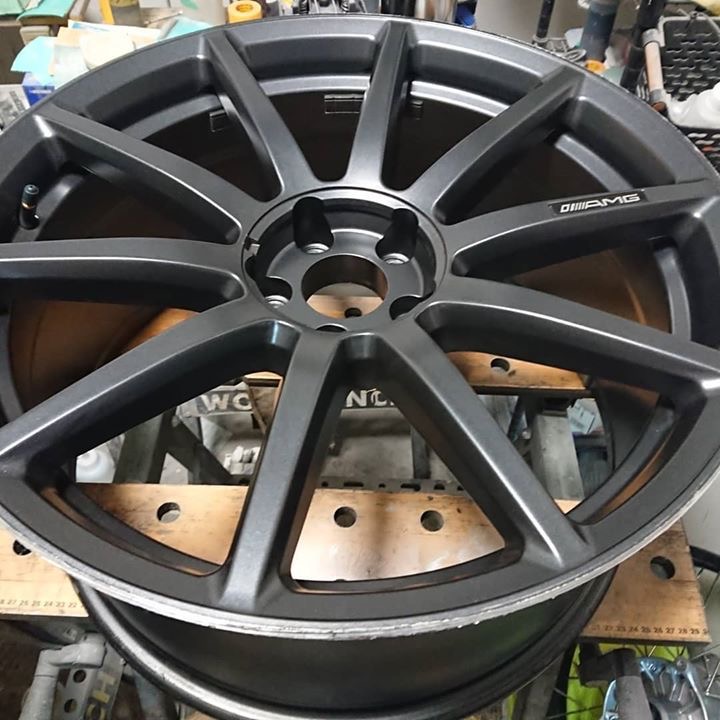 AMG ホイールリペア 施工前
