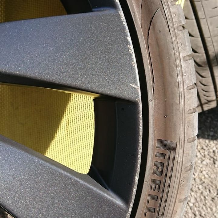 フォルクスワーゲンアルテオンホイール 施工前