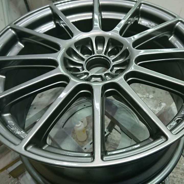 スバル純正ホイール4本リペア 施工後