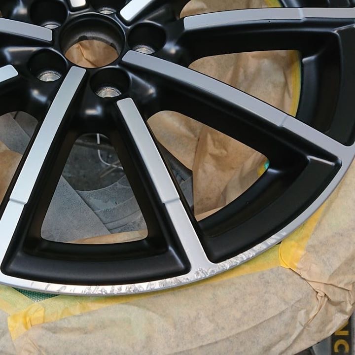 アウディA3 ホイールリペア 施工前