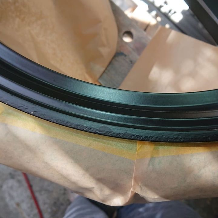 MVRマットブラックホイール 施工前