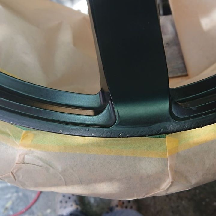 MVRマットブラックホイール 施工前