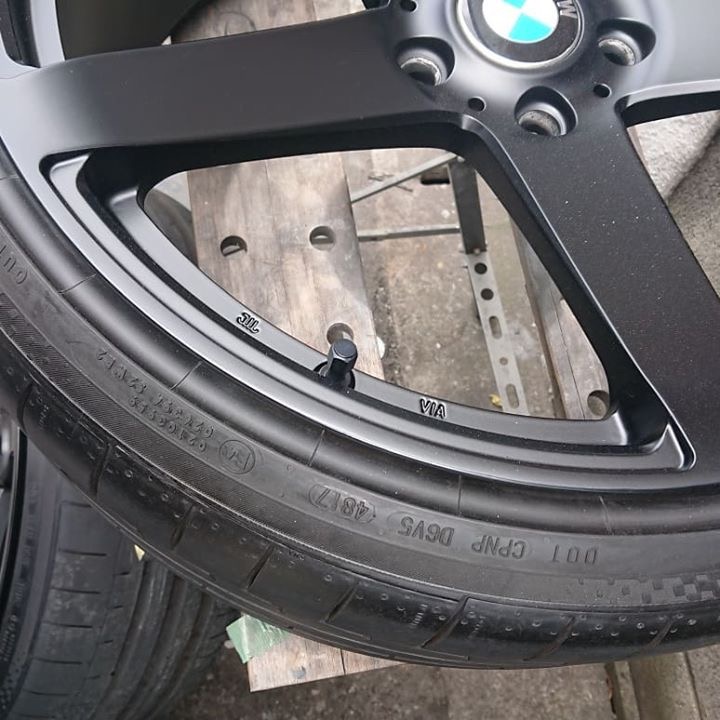 MVRマットブラックホイール 施工後
