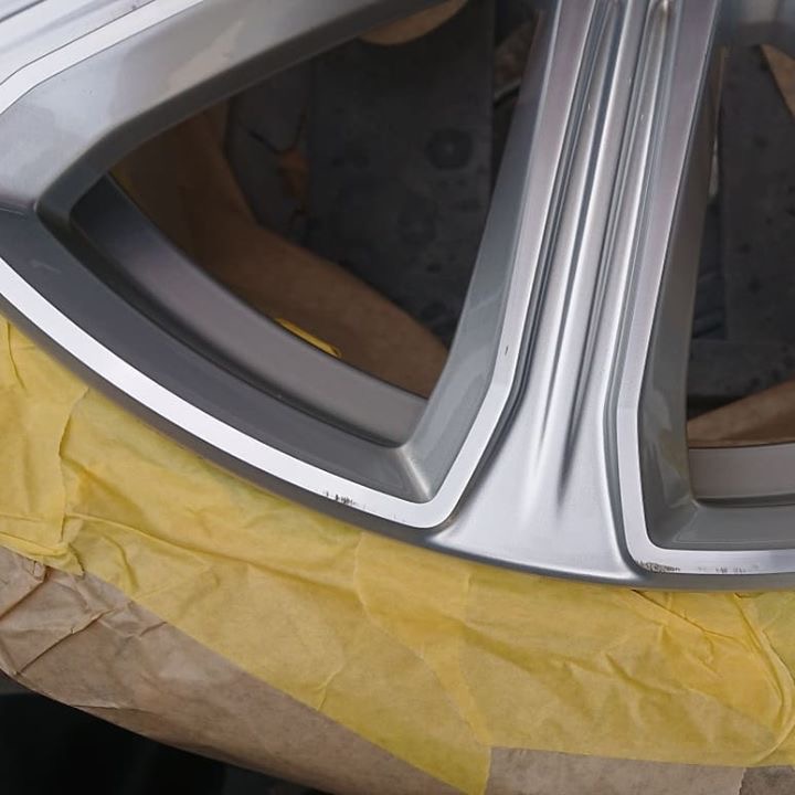 ボルボホイール 施工前