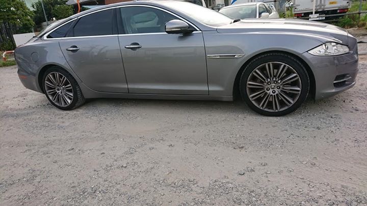 ジャガーXJ ホイールリペア施工前