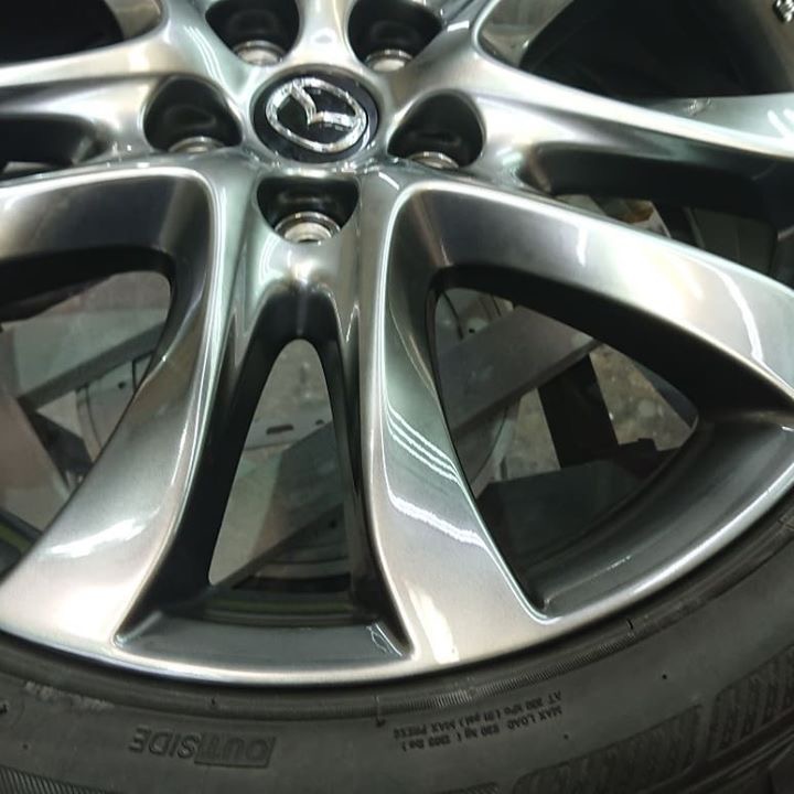 マツダ純正ホイールリペア 施工後