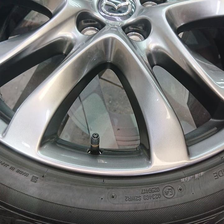 マツダ純正ホイールリペア 施工後