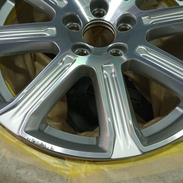ボルボ3本リペア 施工前