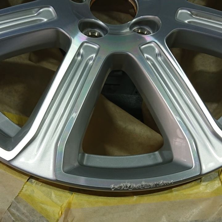 ボルボ3本リペア 施工前