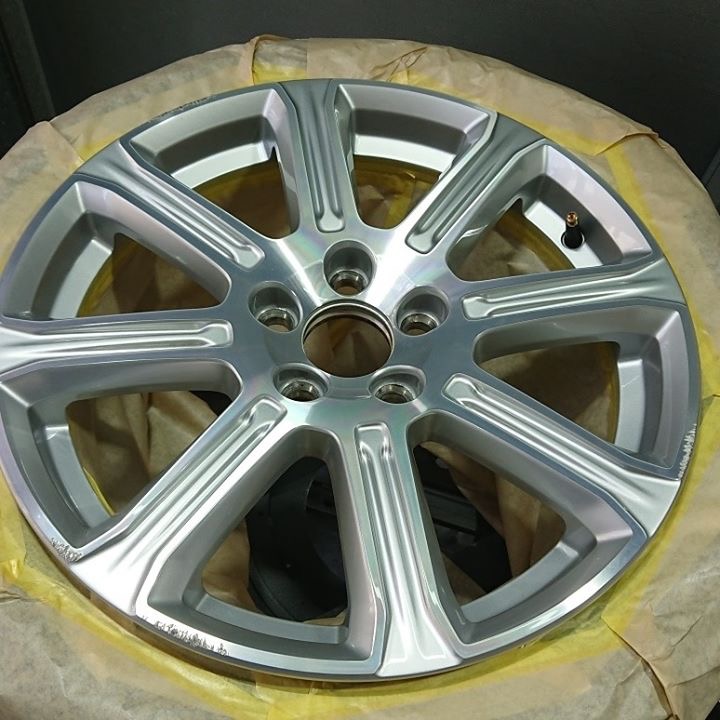 ボルボ3本リペア 施工前